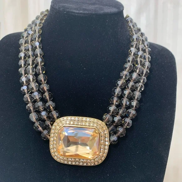 Stunning Heidi Daus “Tailored to Please” Necklace - Picture 4 of 6